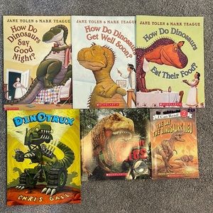 Childrens DINOSAUR book lot